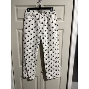 Fashion Nova - Size 13 - Ying and Yang white jeans